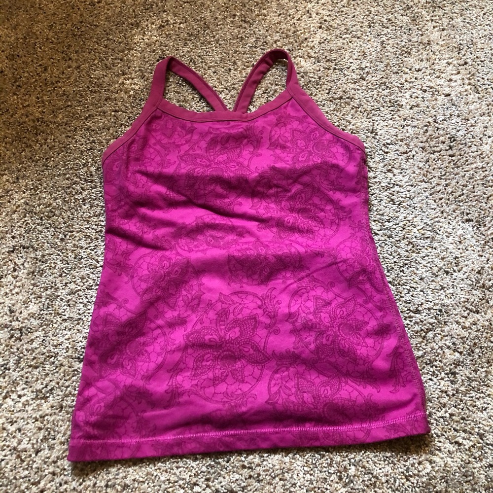 Lululemon tank